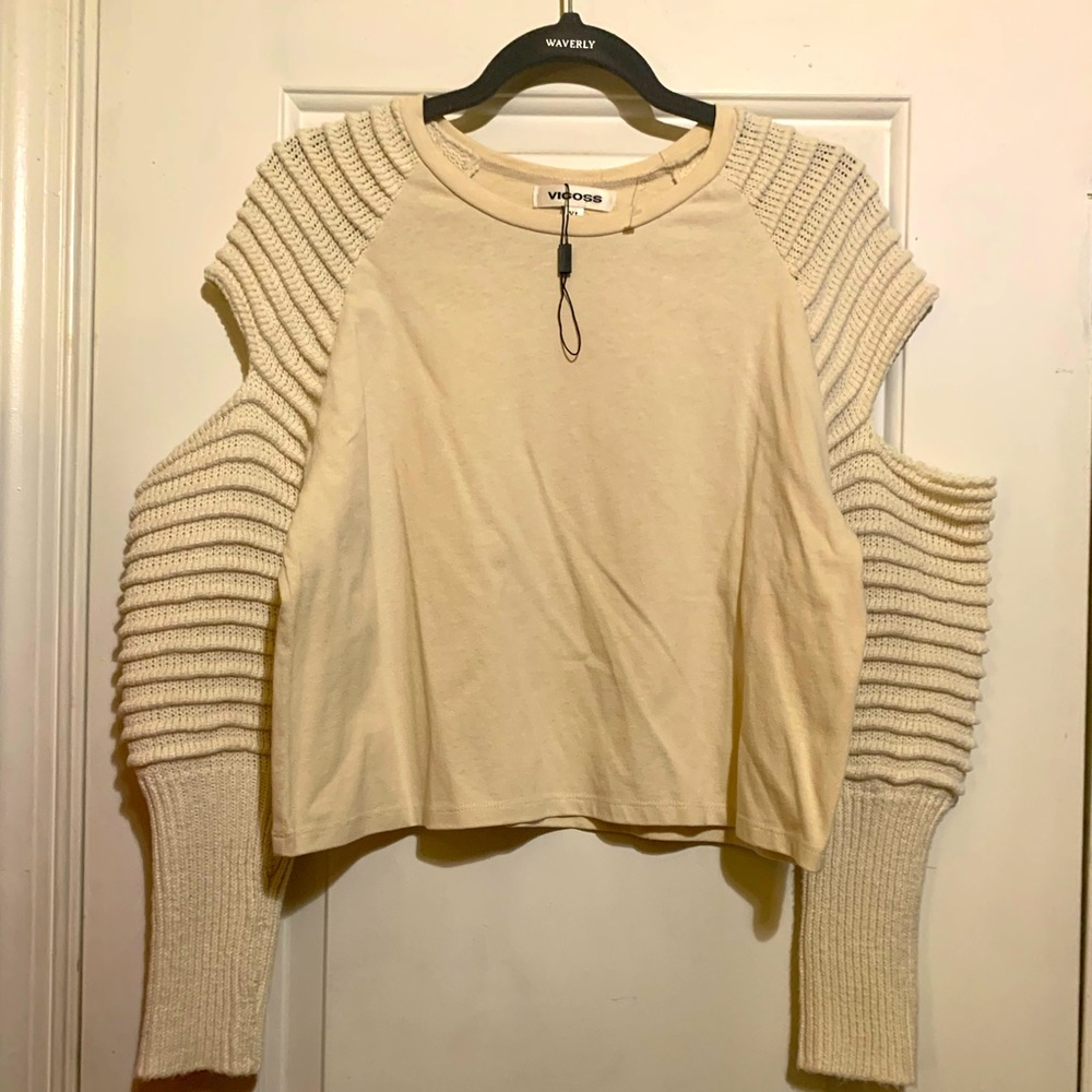 Beige shirt/ sweater